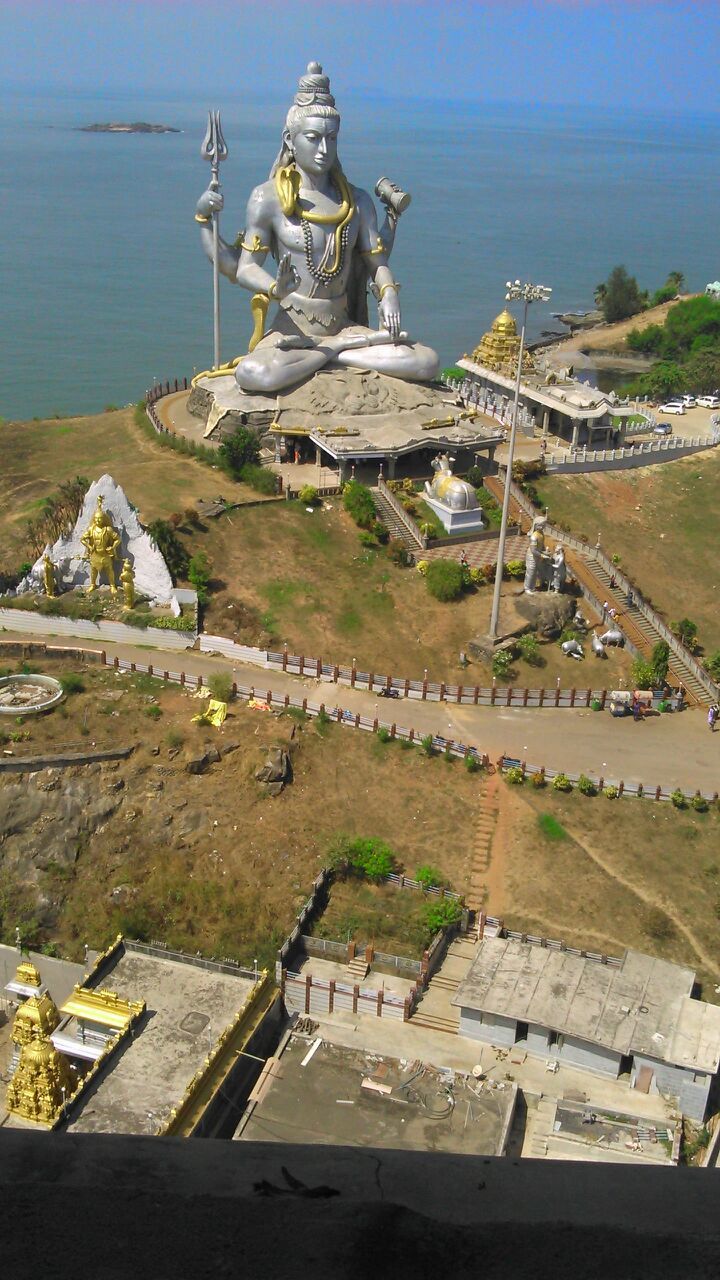 Photo of Murdeshwar, Karnataka, India by Abhijit