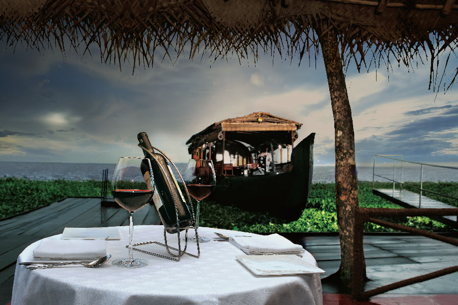 Photo of Vivanta by Taj - Kumarakom, Kavanattinkara, Kumarakom, Kerala, India by Abhijit