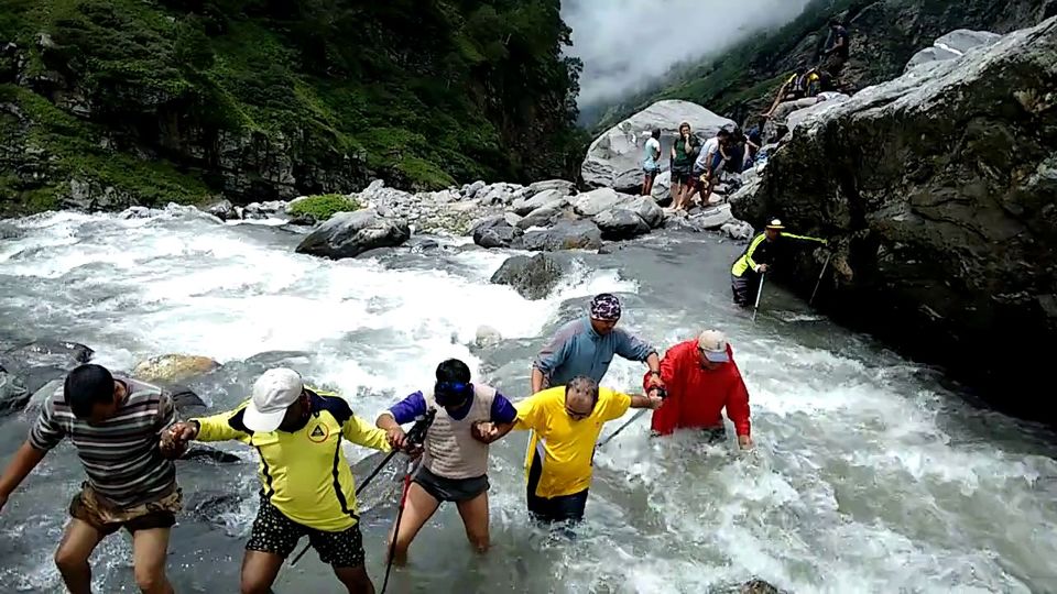 Photo of Why the Hampta Pass should be your first Himalayan trek by Abhijit