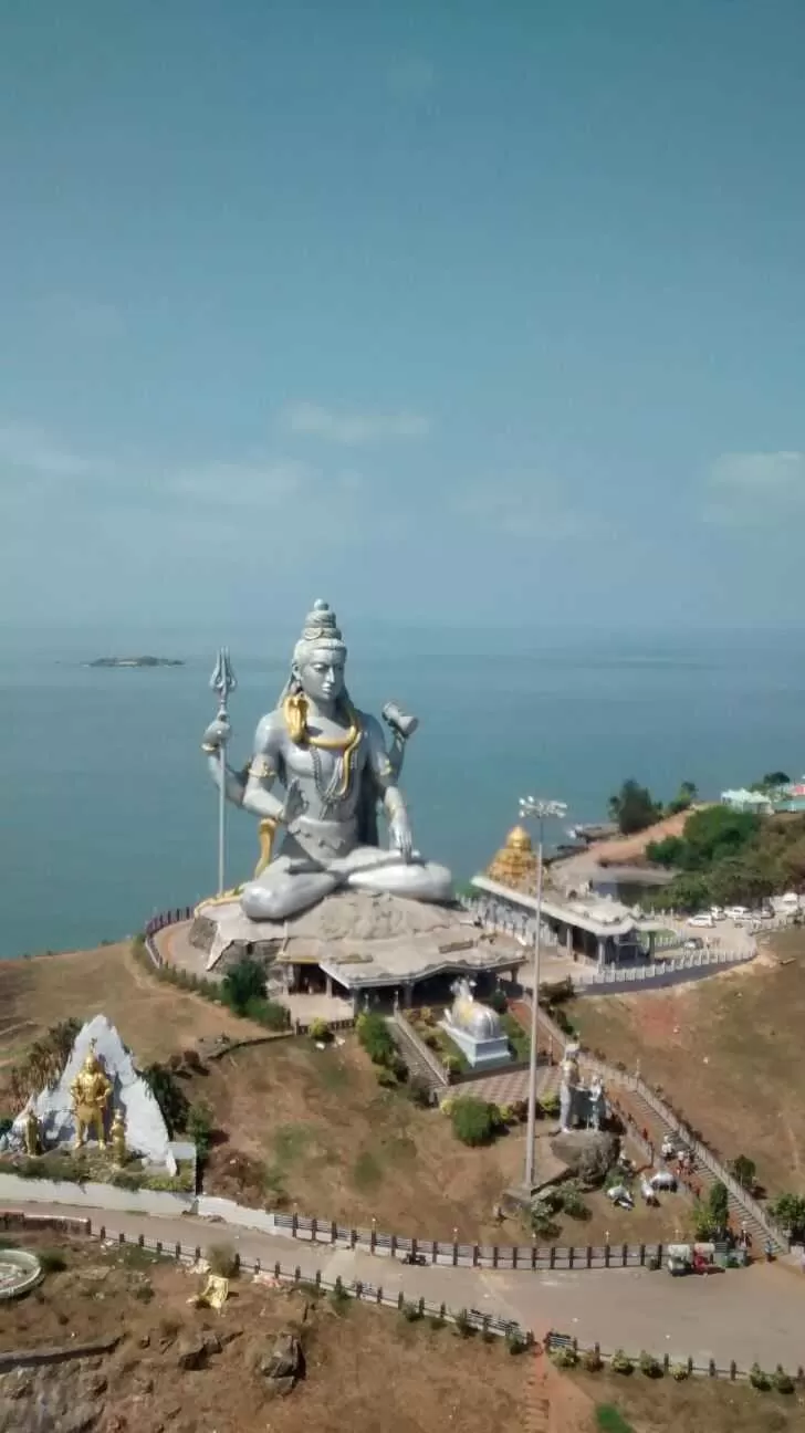 Photo of Murdeshwar, Karnataka, India by Abhijit