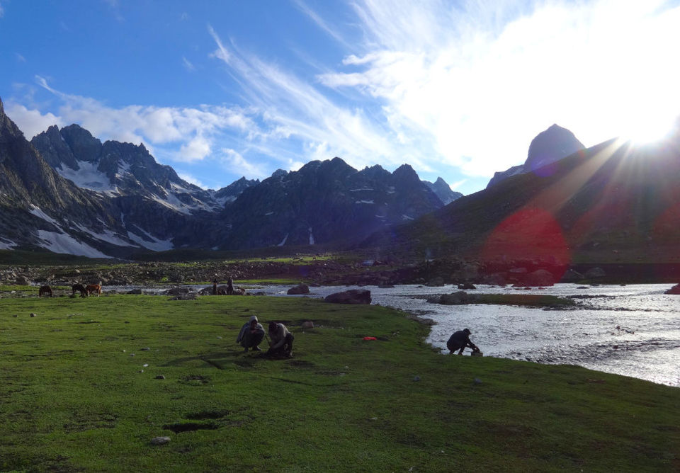 Photo of When I ditched the beaten path to explore the heart of Kashmir ‘on foot’ #kashmirinphotos by Diana Banik
