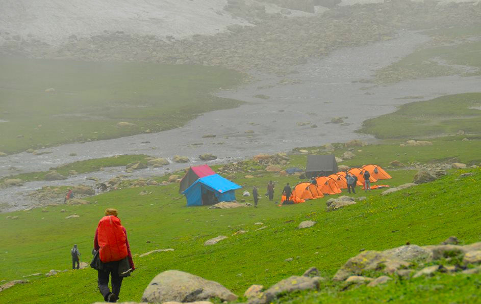 Photo of When I ditched the beaten path to explore the heart of Kashmir ‘on foot’ #kashmirinphotos by Diana Banik