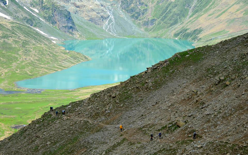 Photo of When I ditched the beaten path to explore the heart of Kashmir ‘on foot’ #kashmirinphotos by Diana Banik