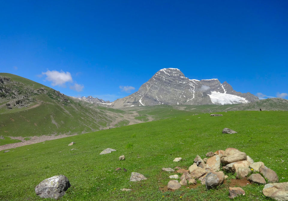 Photo of When I ditched the beaten path to explore the heart of Kashmir ‘on foot’ #kashmirinphotos by Diana Banik