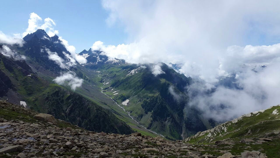 Photo of When I ditched the beaten path to explore the heart of Kashmir ‘on foot’ #kashmirinphotos by Diana Banik