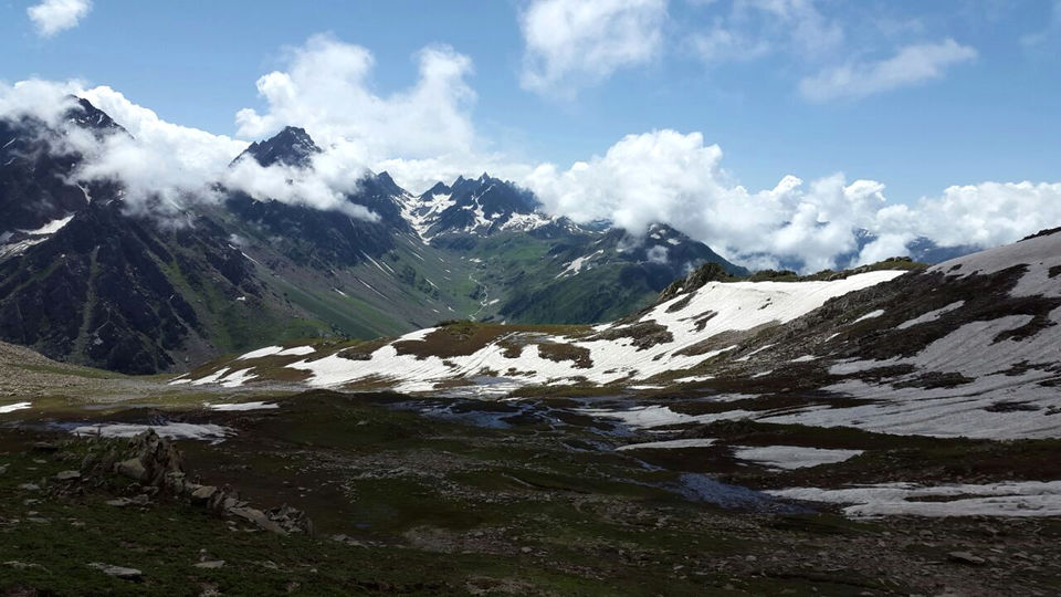 Photo of When I ditched the beaten path to explore the heart of Kashmir ‘on foot’ #kashmirinphotos by Diana Banik