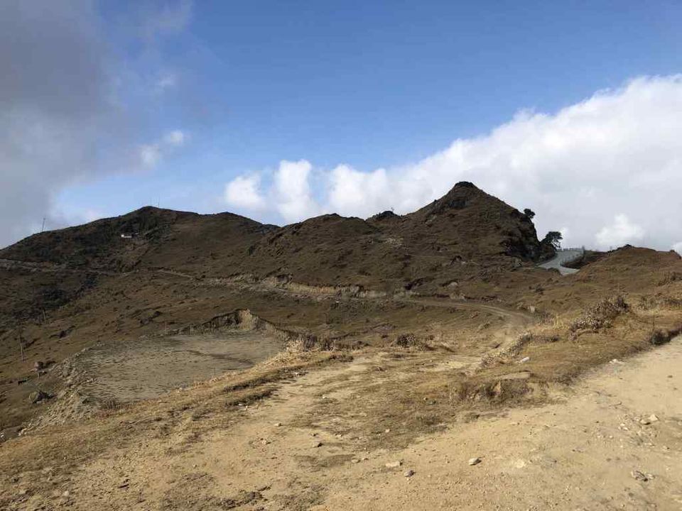 Photo of Sandakphu Trek – A Walk beside the Tallest Mountains by Bhromonn (ভ্রমণ)