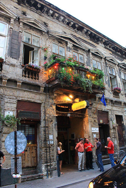 Photo of What to Do, See and Eat in Budapest, Hungary 8/48 by Isabel Leong