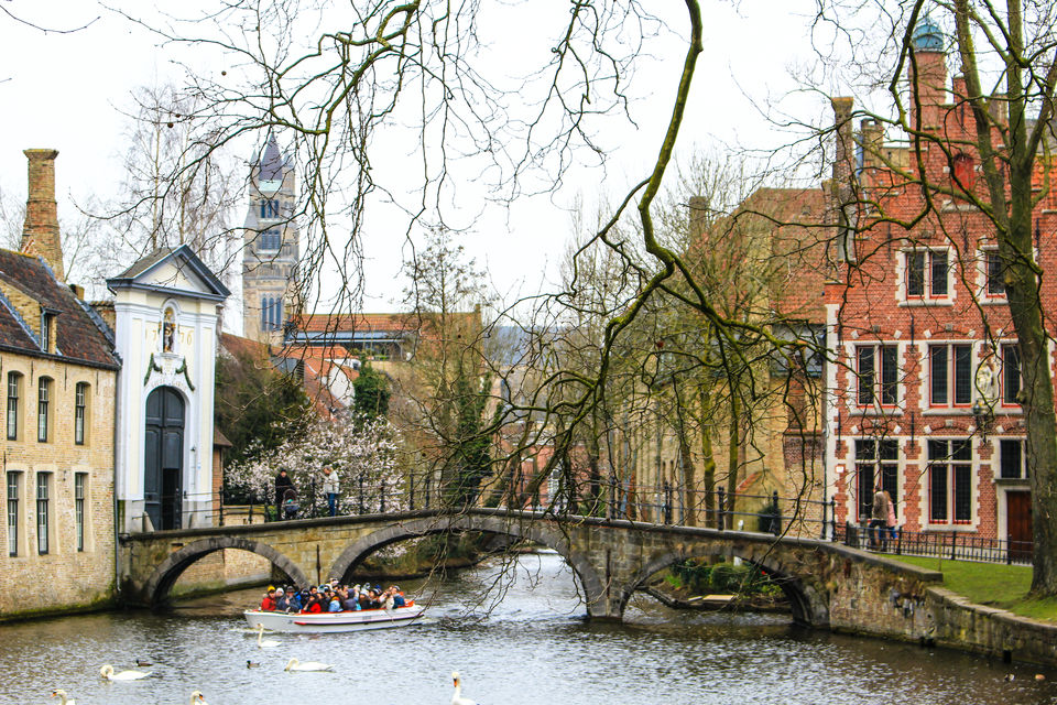 Photo of BRUGES, BELGIUM 4/12 by Isabel Leong