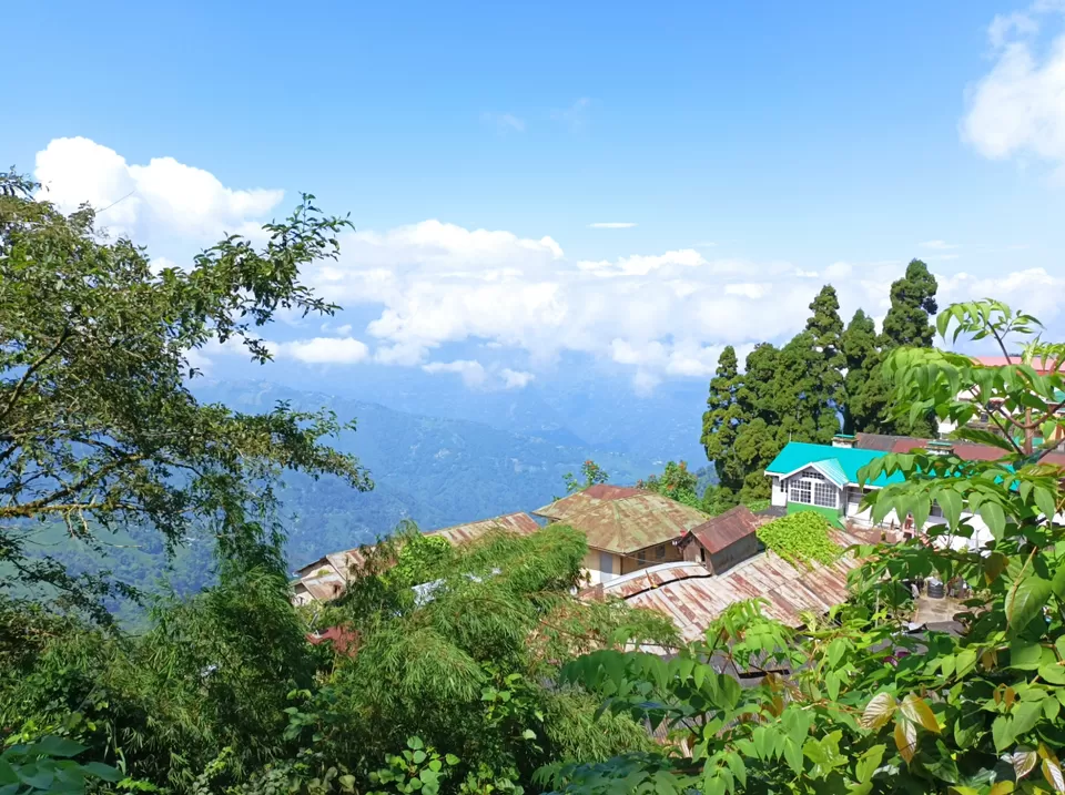 Photo of Darjeeling, West Bengal, India by Mitrajit Biswas
