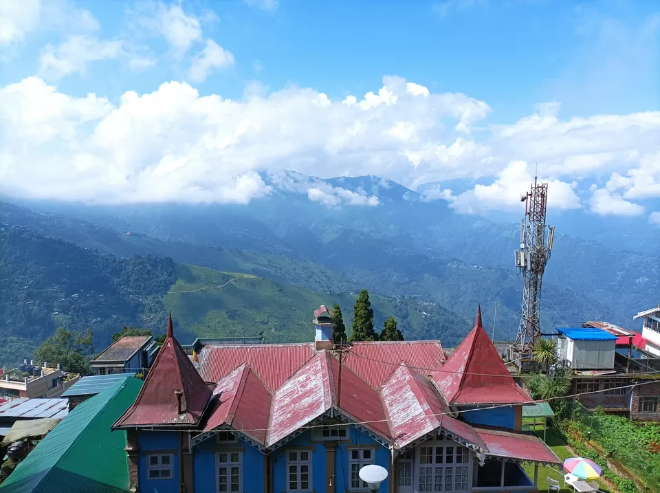 Photo of Darjeeling, West Bengal, India by Mitrajit Biswas