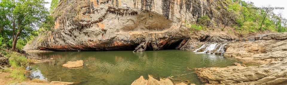 Photo of Syntheri Rocks, Gund, Karnataka, India by sumit walia
