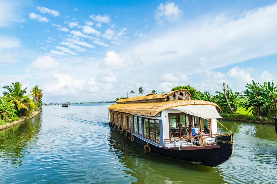 Photo of Want A Refreshing Vacation Amidst Nature? Here Is All You Need To Know About Alleppey Backwaters by Bongyatri - Sourav and Anindita