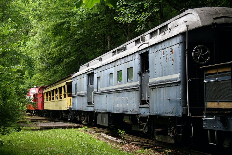 Photo of India's Most Picturesque Town is Coming Up With a New 'Toy Train' at an Elevation of 3,048 Metres! 3/4 by Bongyatri - Sourav and Anindita