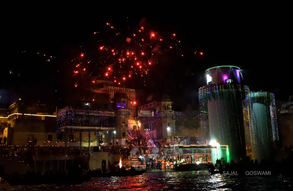Photo of Why Dev Deepawali In Varanasi Is Something You Must Experience Once In Your Lifetime by Bongyatri - Sourav and Anindita