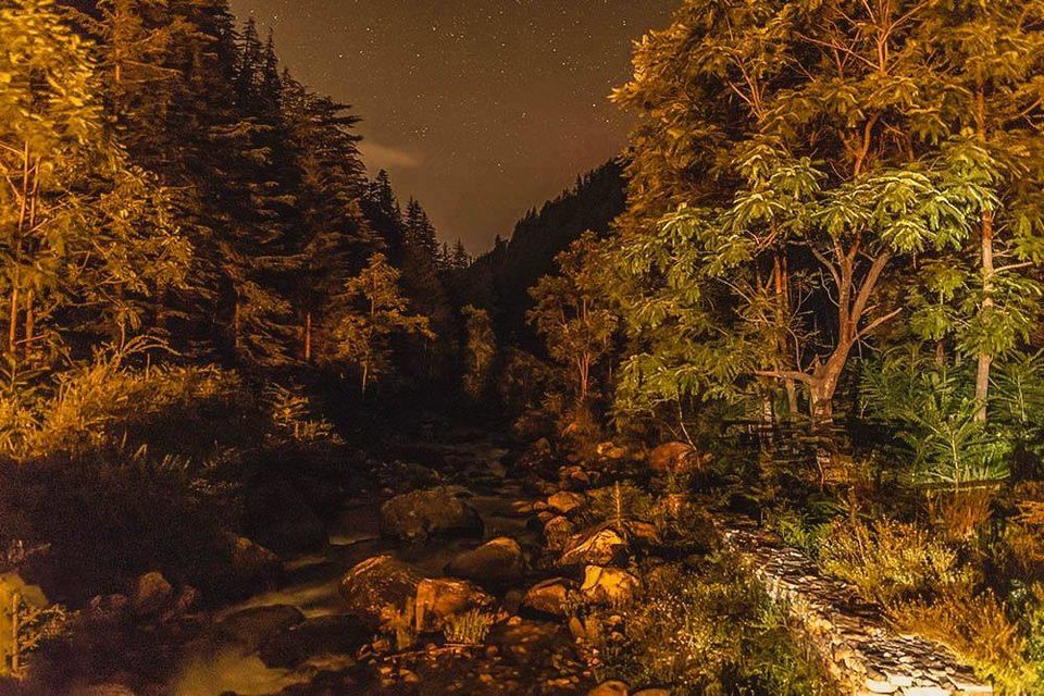 Photo of Bookmark for 2022: 22 Fabulous Properties in the Mountains Under 5K For an Unforgettable Trip! 17/66 by Bongyatri - Sourav and Anindita