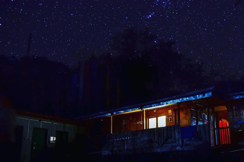 Photo of Bookmark for 2022: 22 Fabulous Properties in the Mountains Under 5K For an Unforgettable Trip! 33/66 by Bongyatri - Sourav and Anindita
