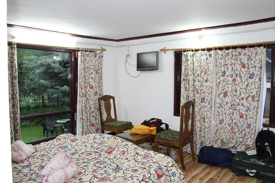 Photo of Bookmark for 2022: 22 Fabulous Properties in the Mountains Under 5K For an Unforgettable Trip! 62/66 by Bongyatri - Sourav and Anindita