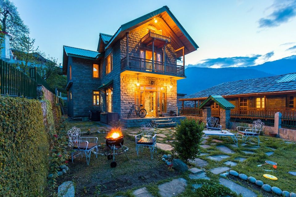 Photo of Bookmark for 2022: 22 Fabulous Properties in the Mountains Under 5K For an Unforgettable Trip! 14/66 by Bongyatri - Sourav and Anindita