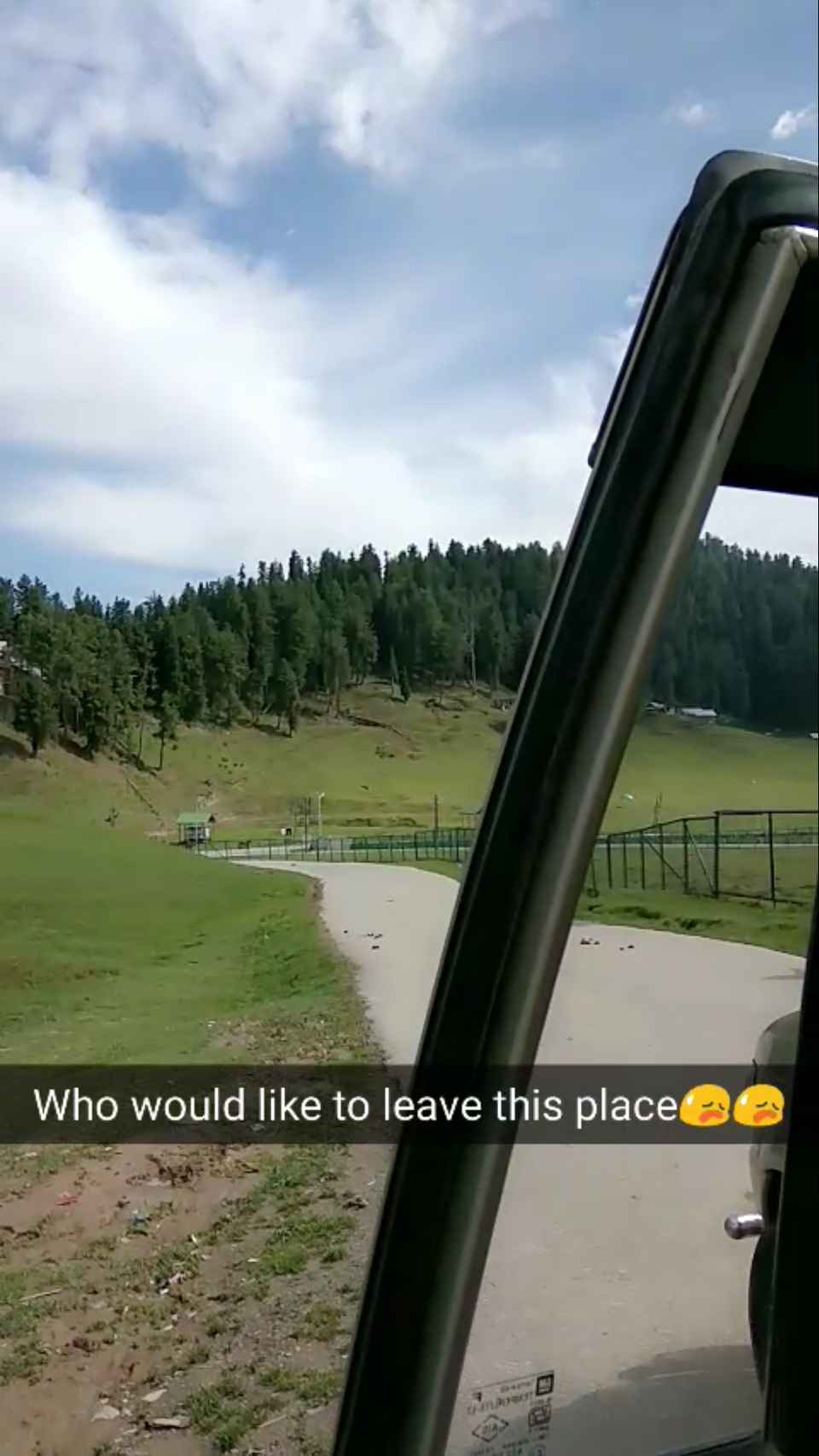 Photo of Gulmarg : Where diazepam runs in the air by Saloni G