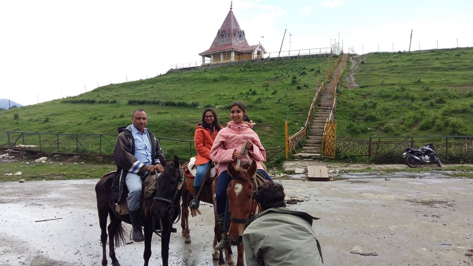 Photo of Gulmarg : Where diazepam runs in the air by Saloni Goyal