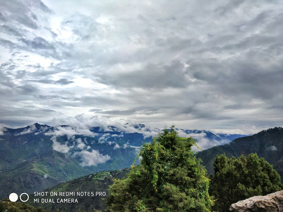 Photo of Mussoorie, Uttarakhand, India by Saloni Goyal