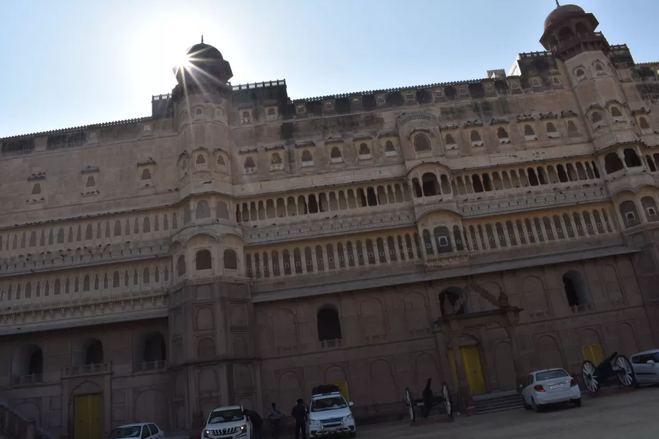 Photo of Junagarh Fort Road, Hanuman Hatha, Bikaner, Rajasthan, India by Saloni G
