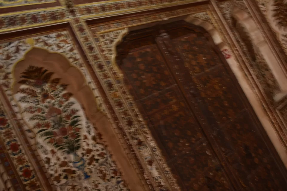 Photo of Karan Parole, Junagarh Fort Road, Bikaner Fort, Bikaner, Rajasthan, India by Saloni G