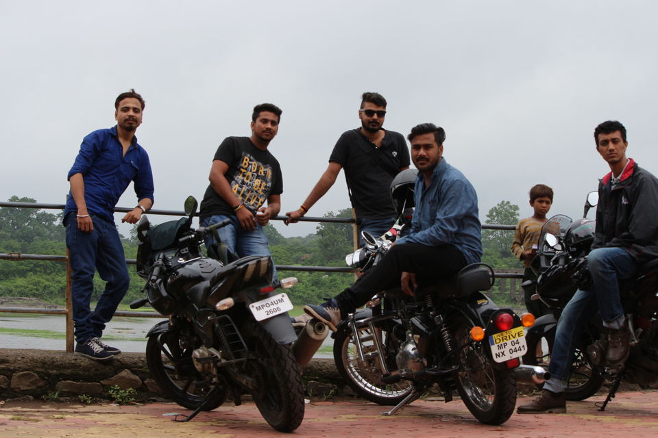 Photo of Challenging ride to Mandu 19/26 by Ashutosh Shrivastava