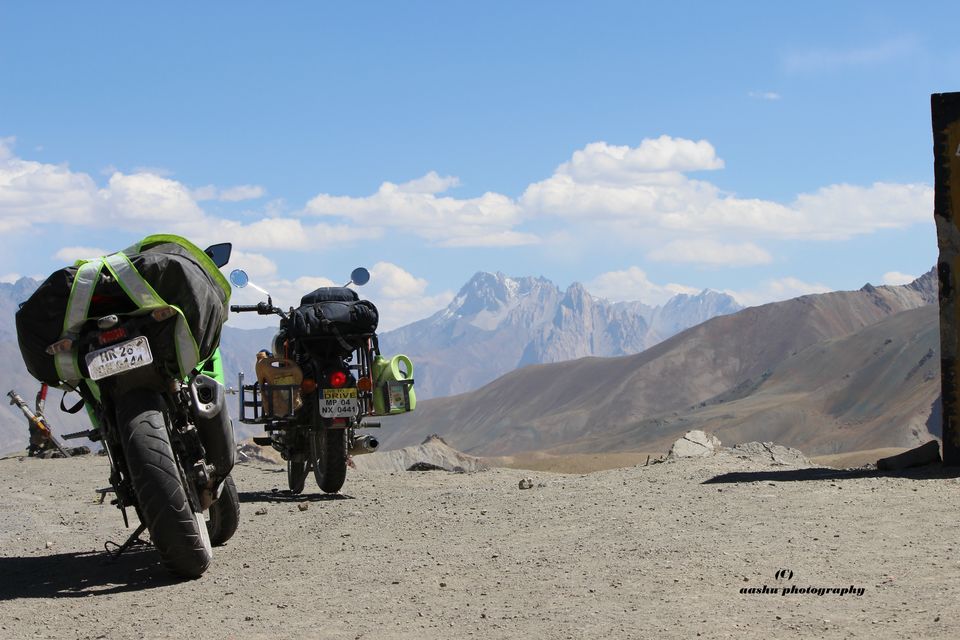 Photo of Chasing the dreams in the land of Monks- Ladakh ( A Road of 11 Dangerous passes) 21/62 by Ashutosh Shrivastava