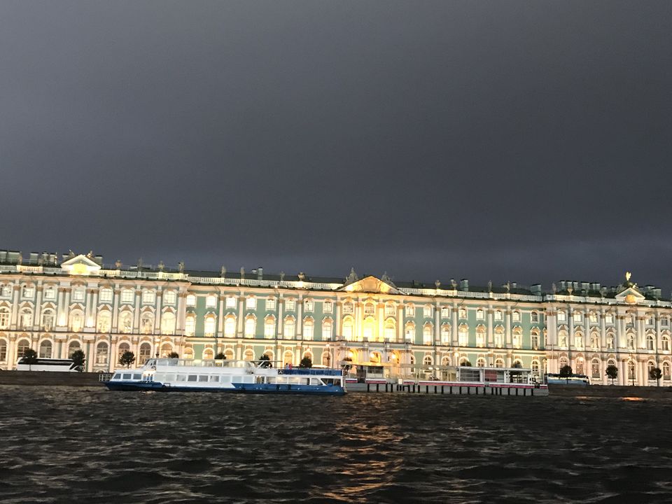 Photo of Fontanka river embankment, Saint Petersburg, Russia by Animesh Sood