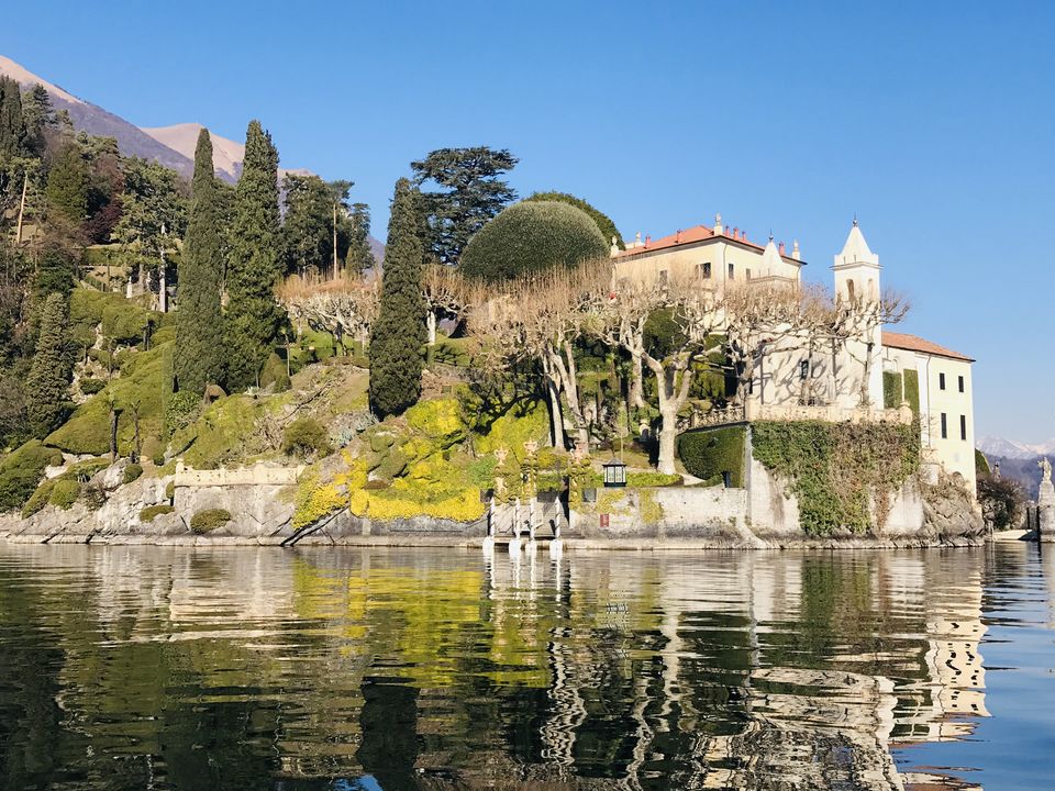 Photo of Lake Como, Italy by Animesh Sood