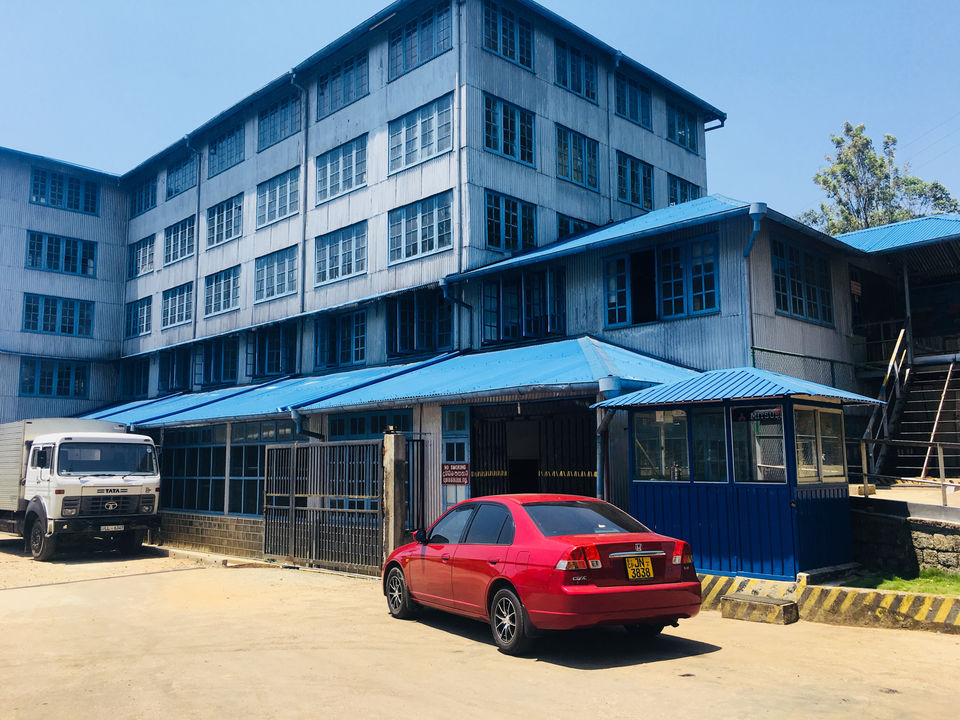 Photo of Blue Field Tea Factory, Ramboda, Nuwara Eliya, Sri Lanka by Khevna Bhatt Shah