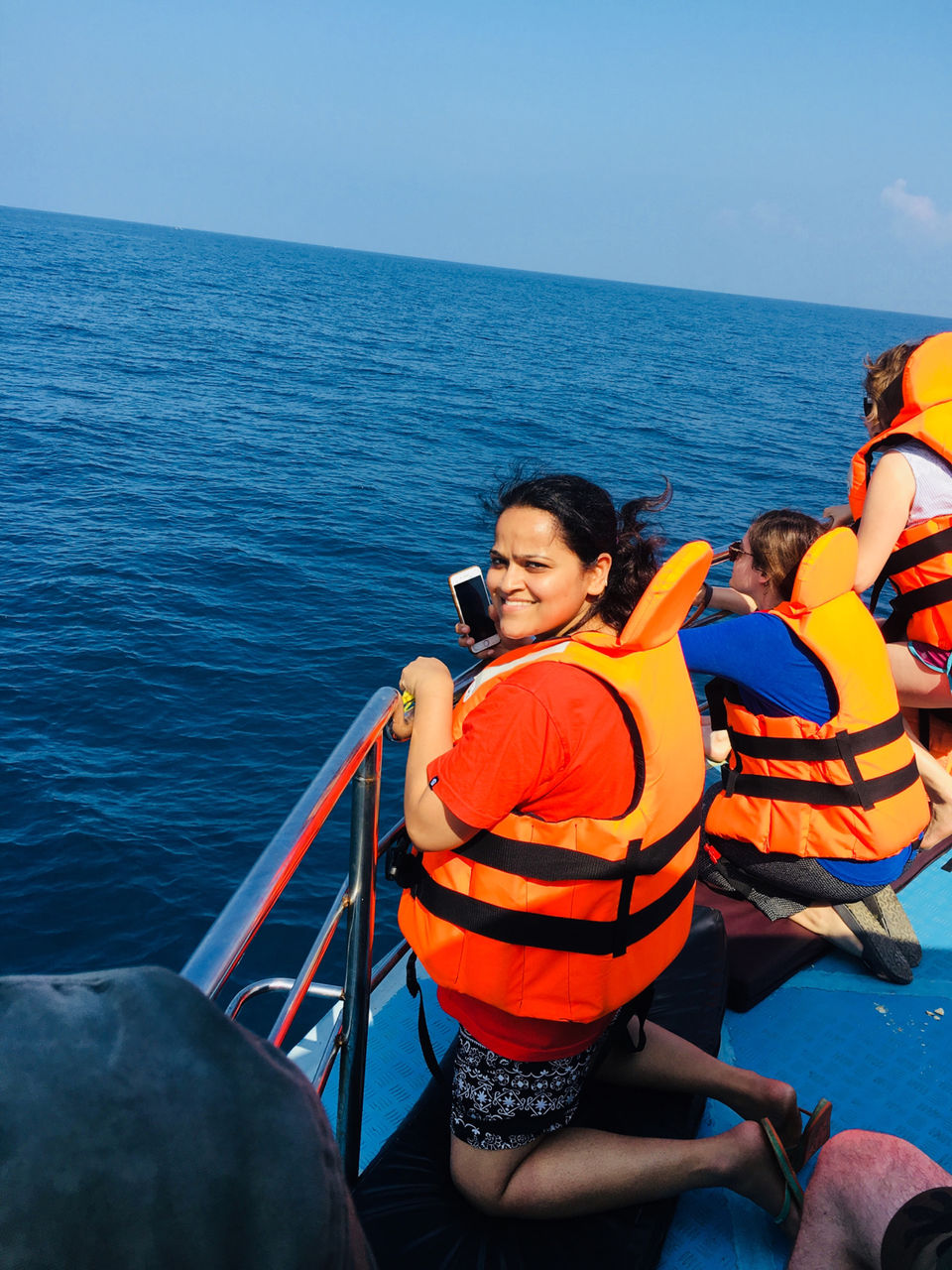 Photo of Mirissa Whale Watching, Asian Highway 43, Sri Lanka by Khevna Bhatt Shah