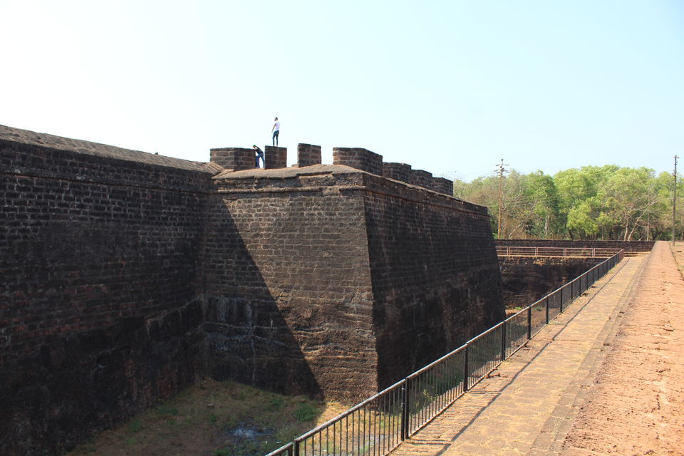 Photo of Aguada Fort, Fort Aguada Road, Candolim, Goa, India by Himakshi Joshi