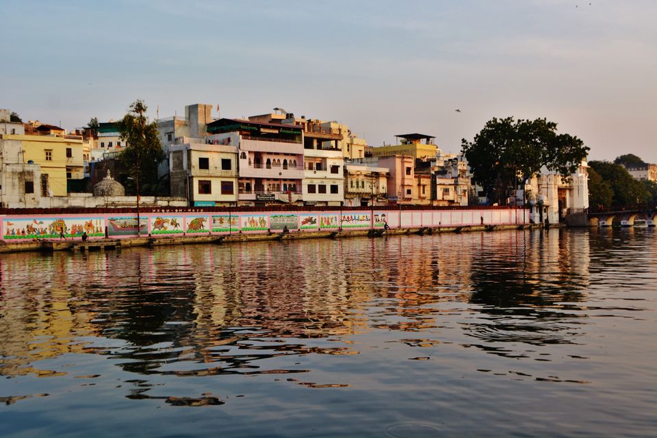 Photo of Diwali at Lake Pichola, Udaipur 5/16 by Kanj Saurav