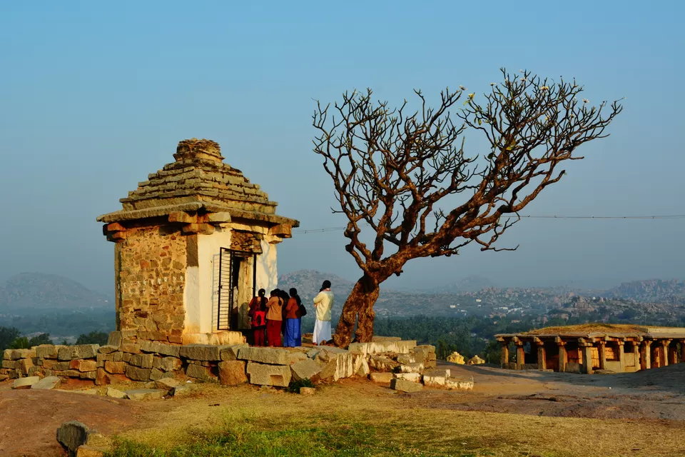Photo of Hampi, Karnataka, India by Kanj Saurav