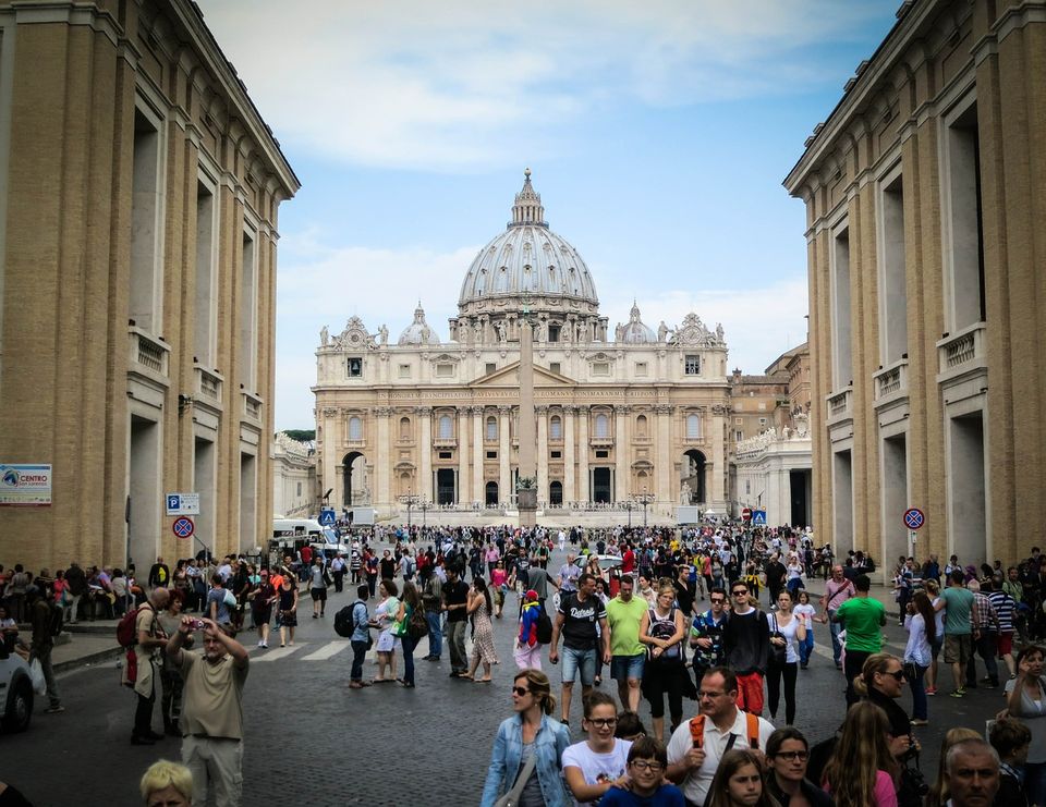 Photo of St Peter's Square, Vatican City by Kanj Saurav