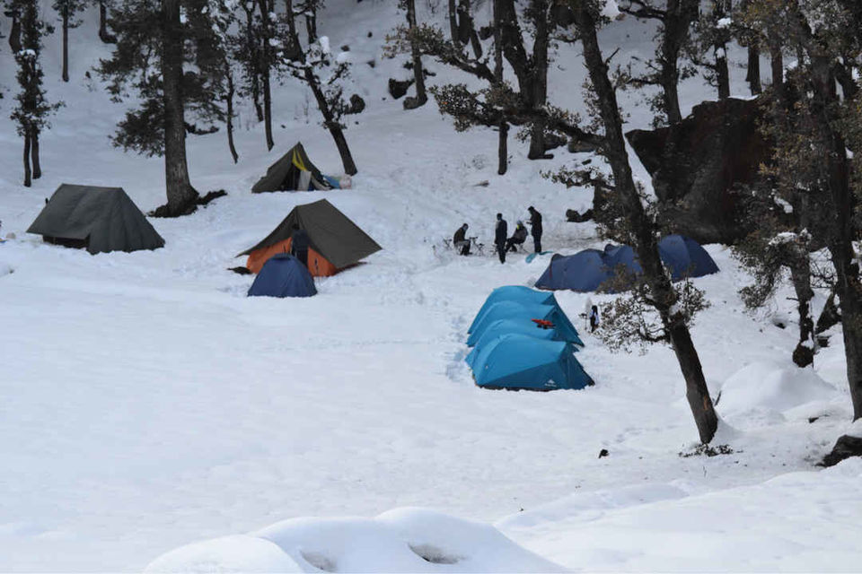 Photo of Hike to kedarkantha top - Winter trek #2017 by Vikas Vashisht