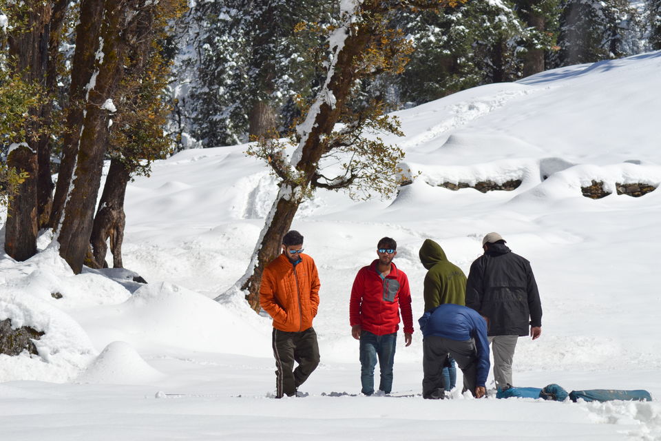 Photo of Hike to kedarkantha top - Winter trek #2017 by Vikas Vashisht