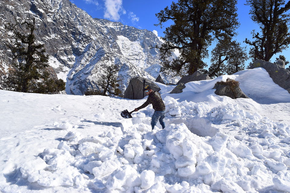 Photo of Winter Hike to Triund Top & Snow Lines by Vikas Vashisht