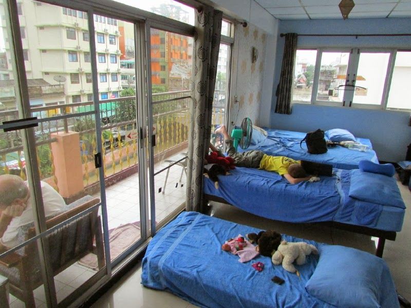 Photo of KS Guesthouse Khan Na Yao Bangkok Thailand by Christelle & Peter