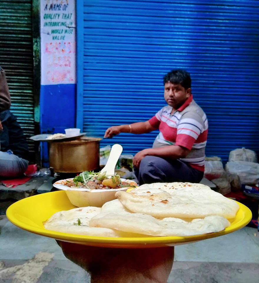 Photo of With A Yellow Plate In Hand, This Guy Is Raising Lakhs To Travel Across India 11/16 by My Yellow Plate