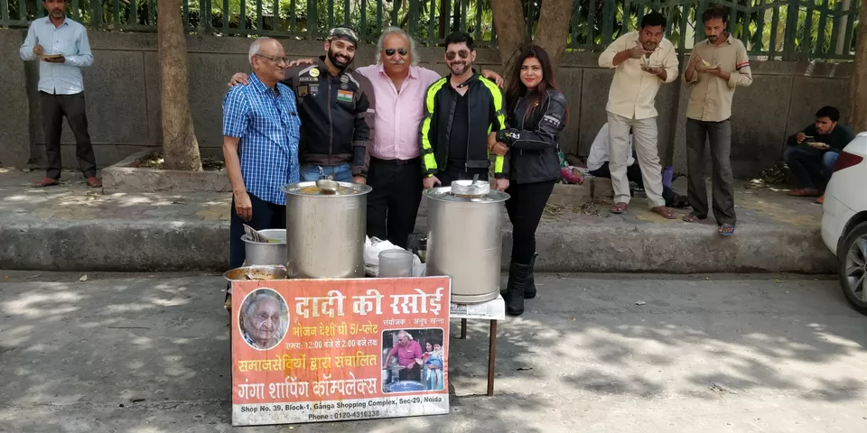 Photo of DELHI : MEET UPS by Rohan Gokhale (RG)