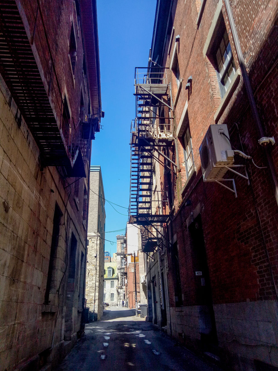 Photo of Old Montreal, Ville-Marie, Montreal, QC, Canada by Ganga Shinghal