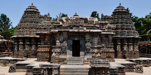 Photo of Hoysaleshwara Temple, Halebeedu, Karnataka, India by Ganga Shinghal