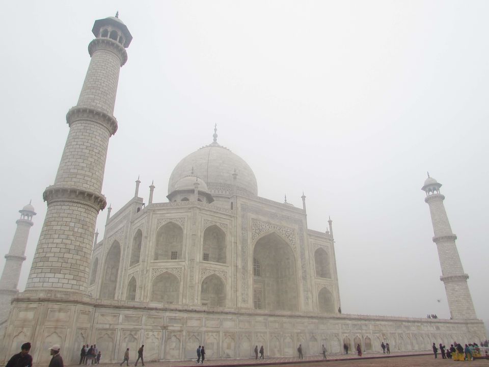 Photo of DELHI TO AGRA : THE UNPLANNED WINTER TRIP 9/16 by Aashish Aanand