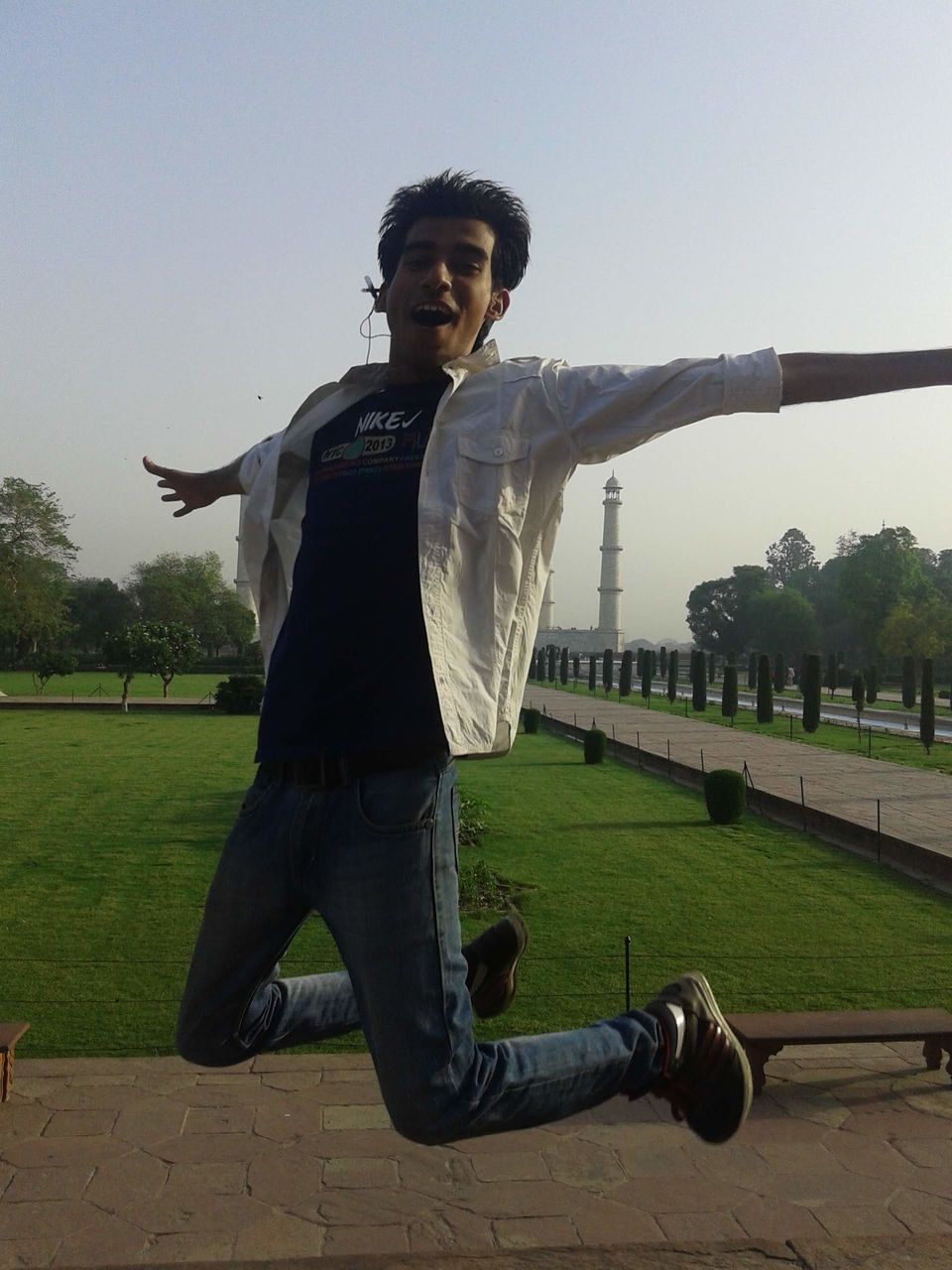 Photo of DELHI TO AGRA : THE UNPLANNED SUMMER TRIP 2/15 by Aashish Aanand