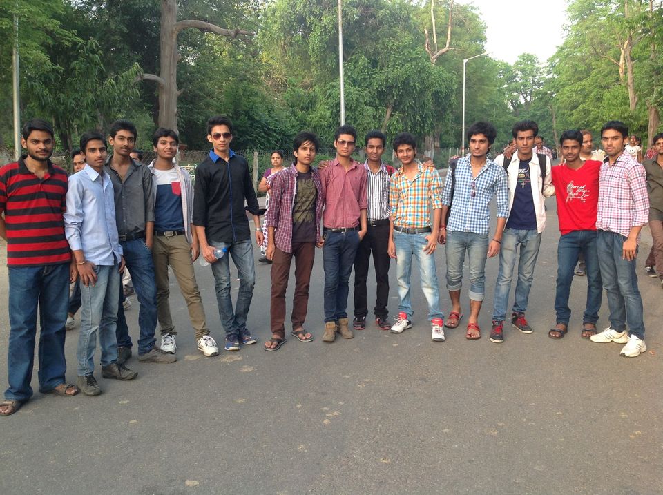 Photo of DELHI TO AGRA : THE UNPLANNED SUMMER TRIP 9/15 by Aashish Aanand