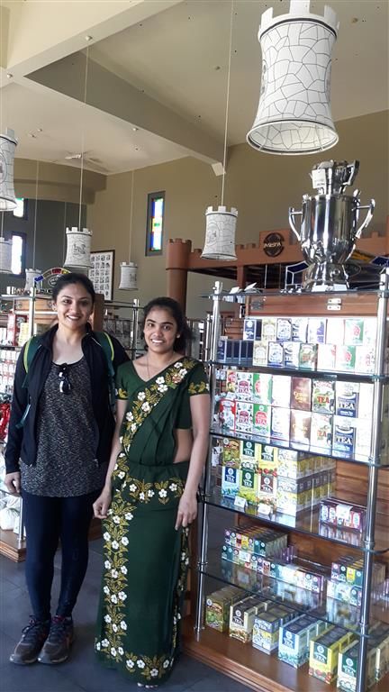 Photo of In praise of people of Sri Lanka 6/10 by Bee The Musafir